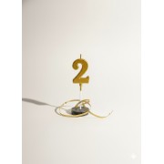 Золоті святкові свічки-цифри — стиль, який прикрашає кожне свято